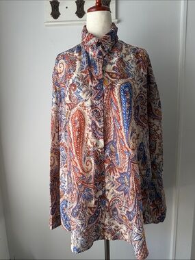 Roseanna 100% Silk Paisley Button-Down Shirt in Cream with Red & Blue Accents